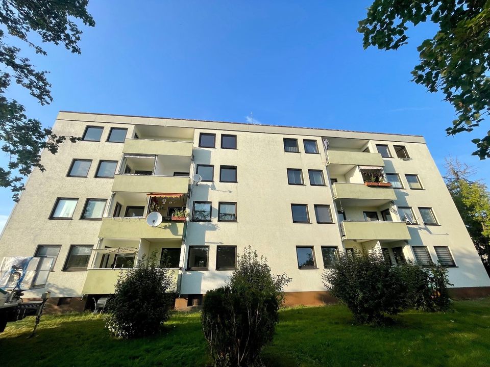 Ansprechende 3-Zimmer-Wohnung mit Balkon & auf Wunsch mit Gartenanteil, ca. 66,9 qm im 2.Obergeschoss in Höchstadt