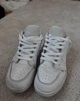 Jordan 1 Low (in weiß) Gr. 39 Hamburg Barmbek - Hamburg Barmbek-Nord Vorschau