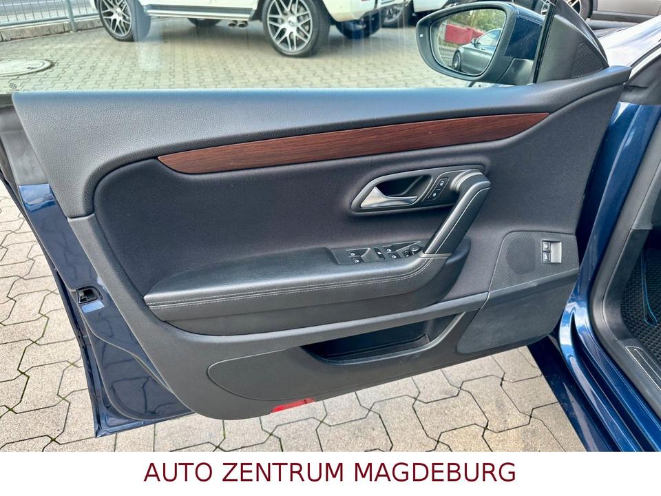 Volkswagen Passat CC 2.0 TDI Sport Navi Xenon Sitzh. Kamera in Magdeburg