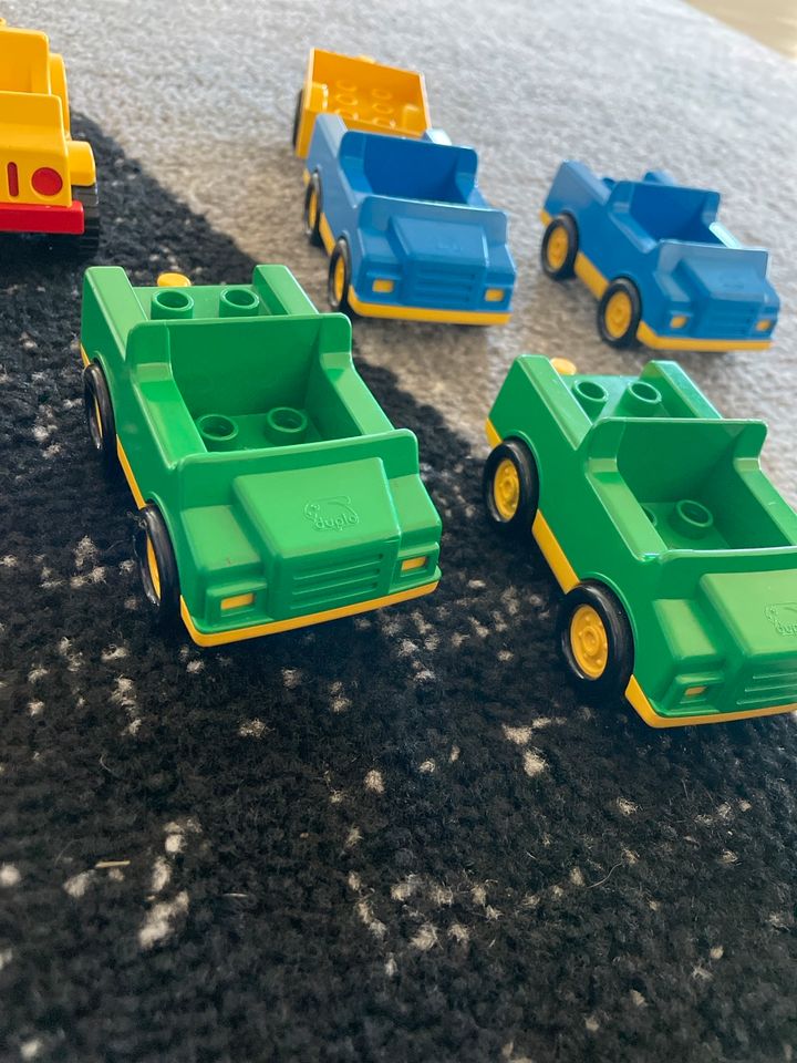 Lego Duplo Fahrzeuge in Apen