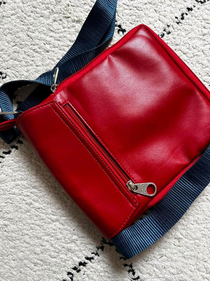 Tommy Hilfiger Umhängetasche Herren Tasche in Essen