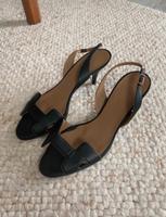 Hermès Sandalen / Pumps Kreis Pinneberg - Rellingen Vorschau