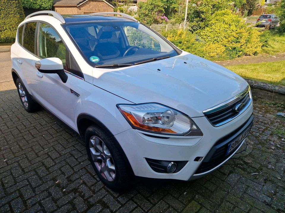 Ford Kuga 2.0 cdi in Isselburg