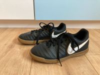 Nike Tiempo x 33 schwarz Hallenschuhe Schuhe Sneaker, wie neu Rheinland-Pfalz - Haßloch Vorschau