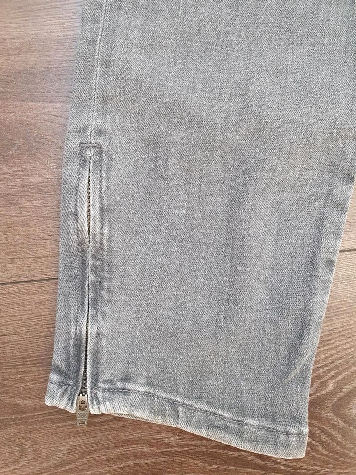 Opus Jeans Elma Zip grau Gr. 36 S Hose Slim Fit in Türkheim