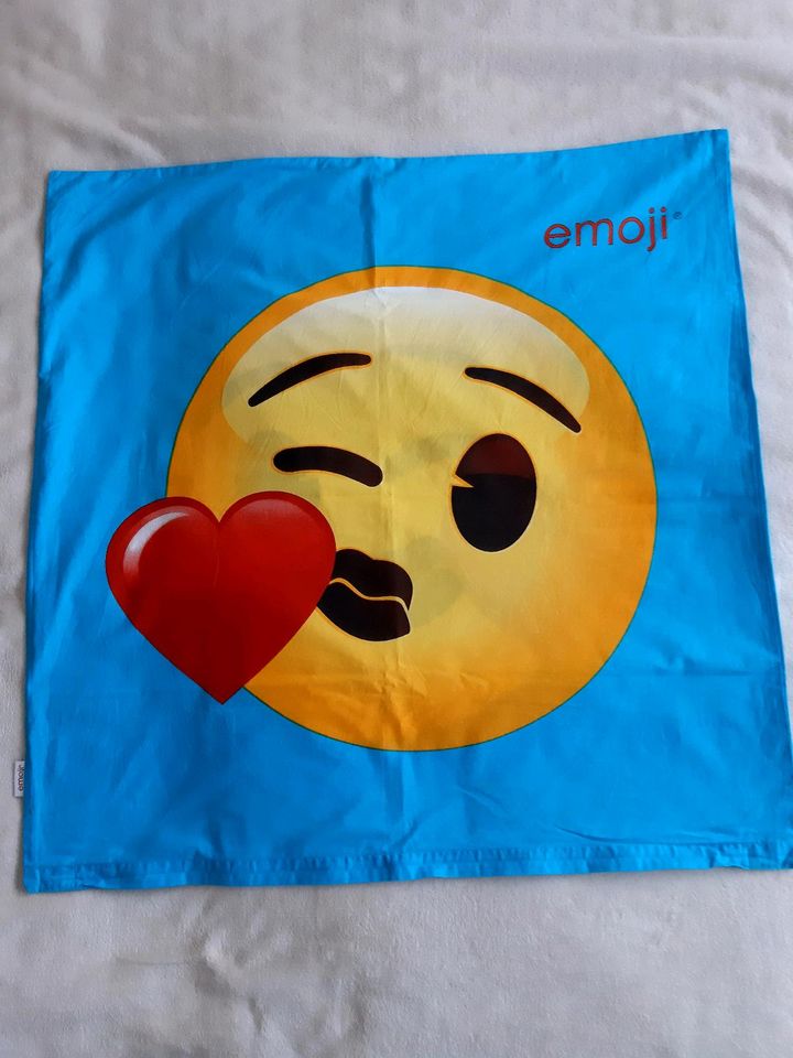 Emoji Bettwäsche: nur Kissenbezug 80×80 in Halle