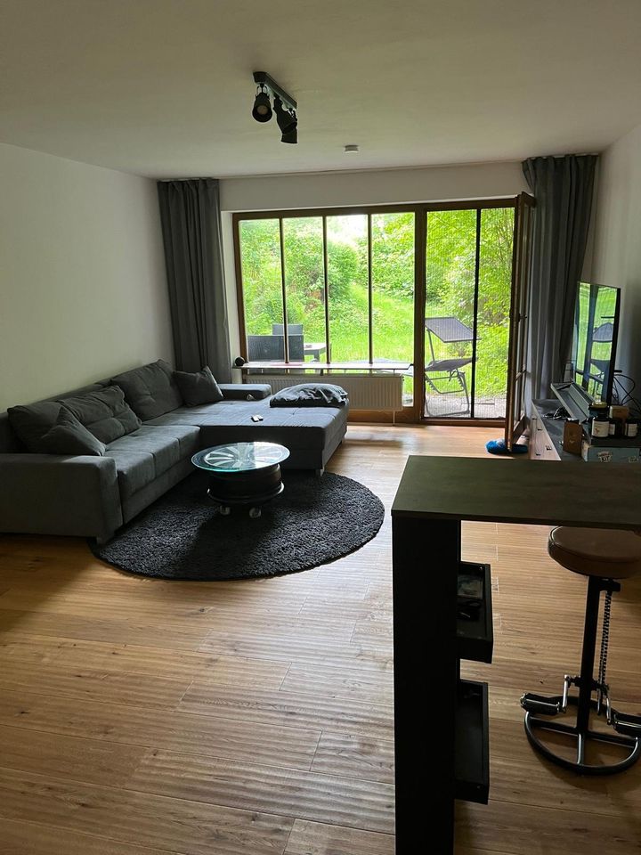 Helle Wohnung mit Terrasse und TG-Stellplatz in ruhiger Lage in Deggendorf