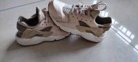 Nike Huarache Größe 40 Schuhe Sneaker Damen Nordrhein-Westfalen - Bad Oeynhausen Vorschau