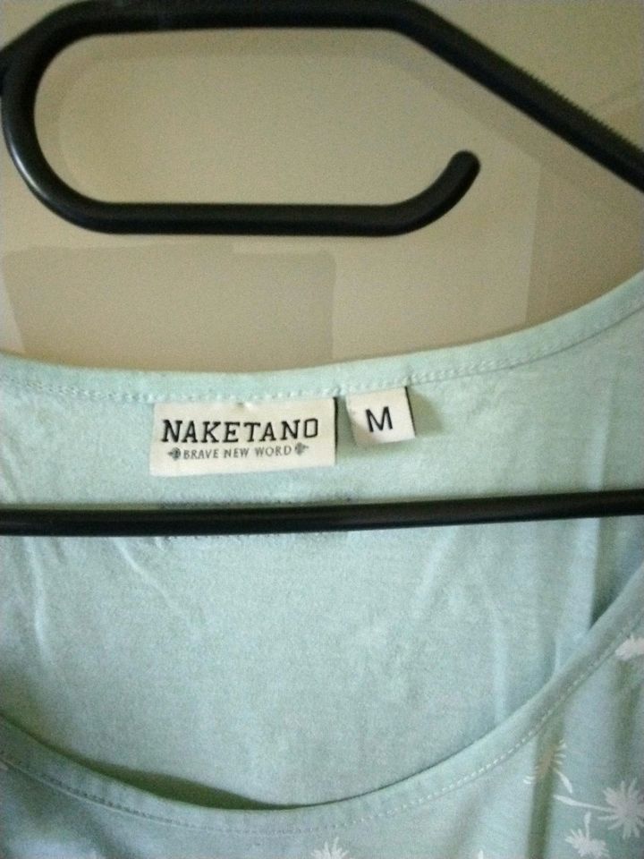 Shirt "Naketano".  Größe M in Hüffelsheim