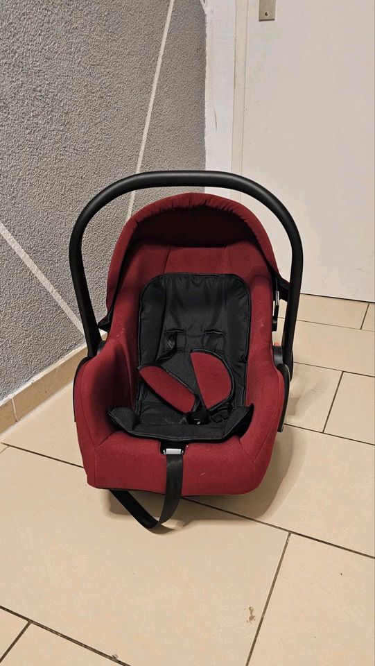 Kinderwagen 3in 1 in Hattingen