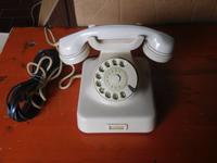 Altes Posttelefon W48, weiß Bayern - Oberaudorf Vorschau