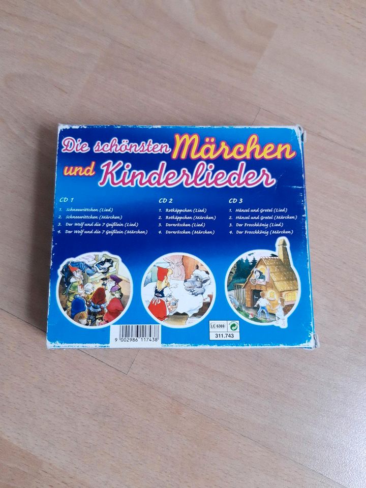 CD Box Die schönsten Märchen und Kinderlieder 3 CD's in Aachen