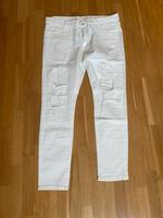 Sommer- Jeans Gr. 42 in weiß mit eingearbeiteten Schlitzen Hessen - Habichtswald Vorschau