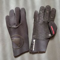 Endura FS260-Pro: Neopren-Thermo-Handschuhe Größe 7/8/M Friedrichshain-Kreuzberg - Kreuzberg Vorschau