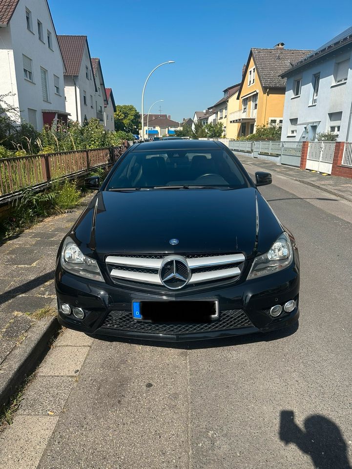 Mercedes C180 Coupe in Kelsterbach