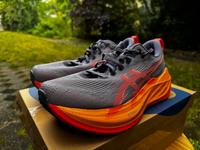 Asics Superblast 2 42,5 Brandenburg - Hohen Neuendorf Vorschau