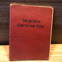 Vintage" Buch " Im gleichen Schritt und Tritt" vor 1945 Brandenburg - Potsdam Vorschau