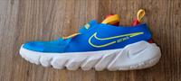 Nike Schuhe Turnschuhe Gr. 40 Niedersachsen - Rhumspringe Vorschau