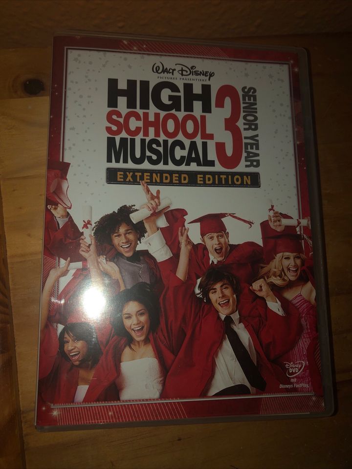 High School Musical 3 DVD zac efron, Ashley Tisdale, V. Hudgens in Leichlingen