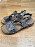 Inkl. Versand - Rieker Damen Sandalen Sandaletten Leder Silber 40 Nordrhein-Westfalen - Euskirchen Vorschau