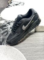 Nike Air Max 90 Halloween Glow in the dark 38,5 Nordrhein-Westfalen - Wassenberg Vorschau