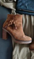 GABOR Wildleder Booties camel braun Quasten Franzen Feder 36 1/2 Bayern - Mühldorf a.Inn Vorschau