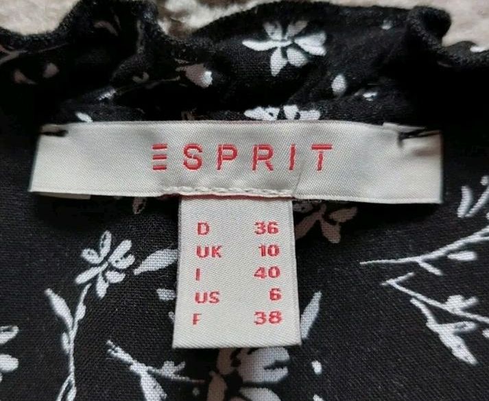 ESPRIT Damen Bluse | Gr. 36 | Schwarz-Weiß mit Blumenmuster in Hamburg