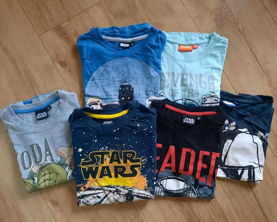 6 Star Wars T- Shirts Gr. 116 Jungen in Berlin