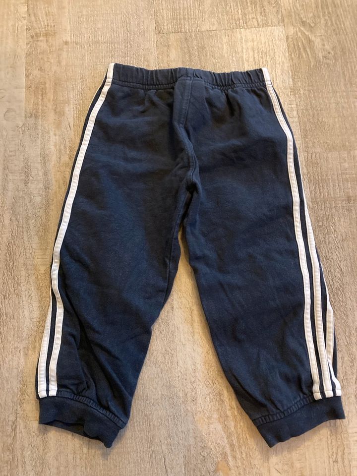 Jogger Adidas Größe 92 in Harztor Ilfeld