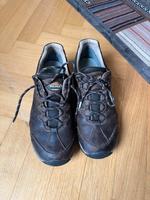 Meindl 43 Wanderschuhe Halbschuhe Leder Vibram Brandenburg - Potsdam Vorschau