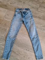 2 Skinny Jeans von Tommy Jeans: Nora Nordrhein-Westfalen - Menden Vorschau
