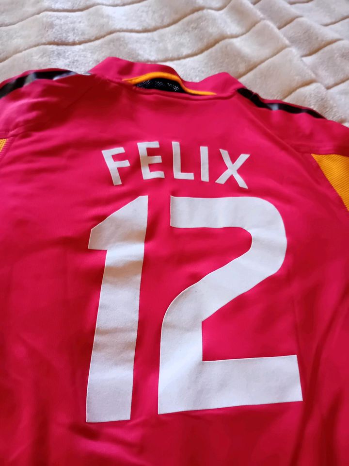 Adidas Deutschland  Trikot. 12 Felix. Größe  164 cm in Mühlhausen-Ehingen