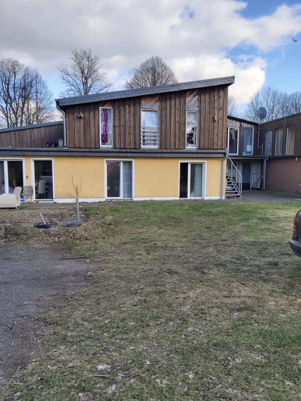 Schöne große 2-Zimmer-Wohnung mit Terrasse, Wohnküche, in Neumünster