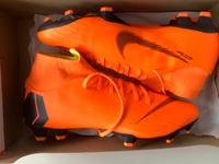 Nike superbly 6 pro FG NEU in OVP Gr.41 Sachsen - Wilsdruff Vorschau