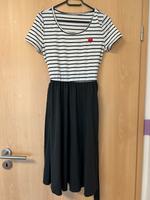 Schwarz-weiß gestreiftes Kleid, Größe S Bayern - Raubling Vorschau