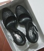Damen Glänzende High Heels 38 Nordrhein-Westfalen - Borken Vorschau