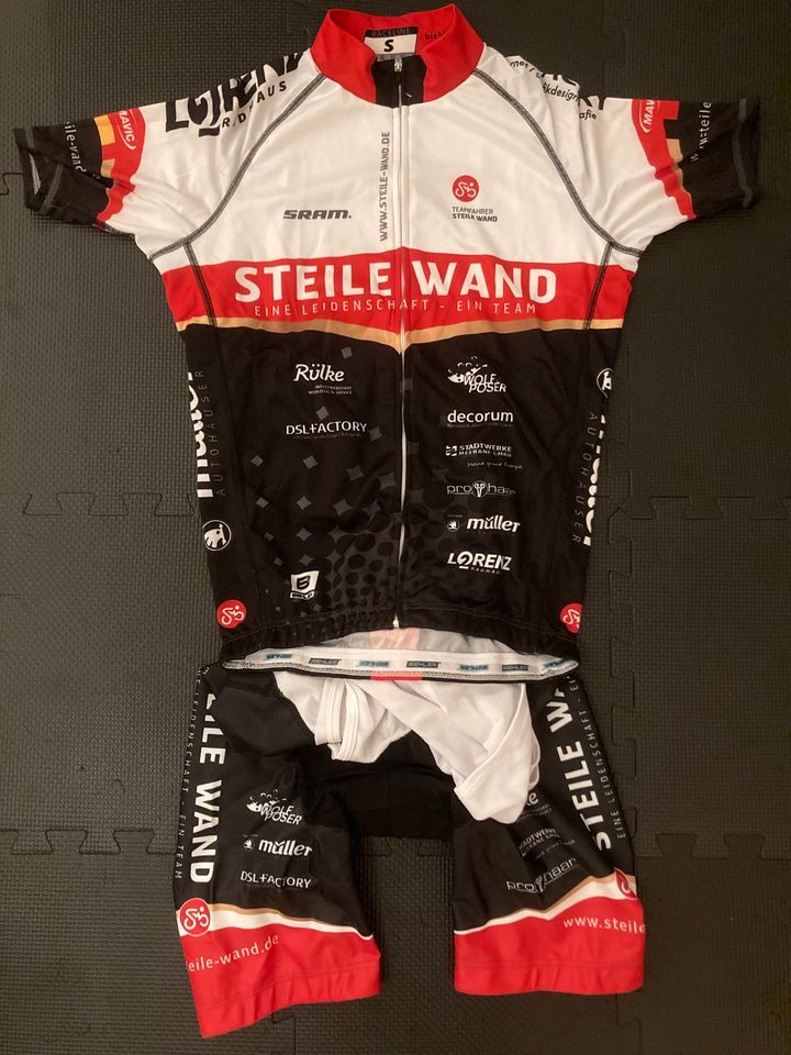 Steile Wand Biehler Trikotset Bib Short Trikot Hose Rennrad in Dresden