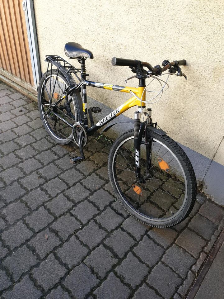 Wheeler Fahrrad 26 zoll in Damscheid