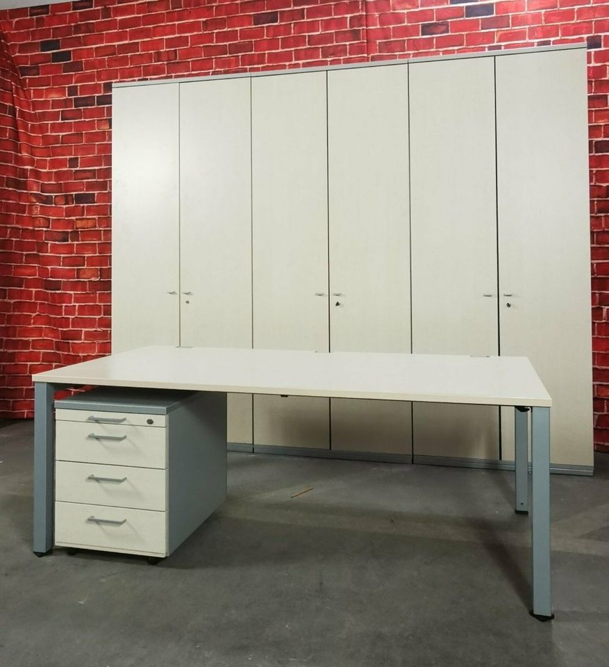 20x Schreibtisch KÖNIG & NEURATH ACTA Aktenschrank Sideboard in Bad Belzig