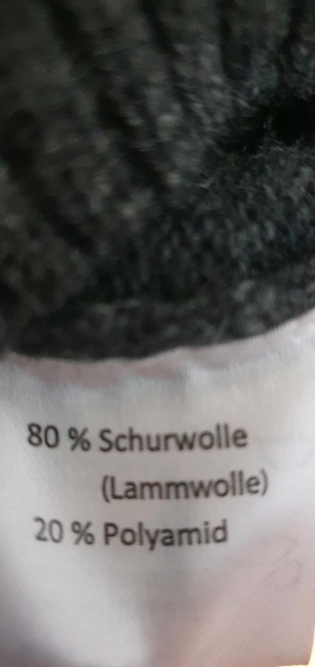 Watsons englische Strickjacke  zu80% aus Schur/Lammwolle Gr.L in Aurich