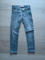 Levi's Jeans 710 Super Skinny grau Größe 116 - Größe 6 Niedersachsen - Celle Vorschau