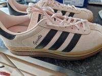 Adidas gazelle bold sneaker schuhe beige 41 1/3 Nordrhein-Westfalen - Stadtlohn Vorschau
