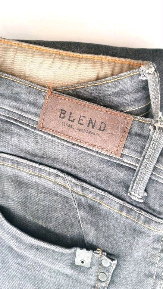 BLEND Jeanshose 36/32 in Köln