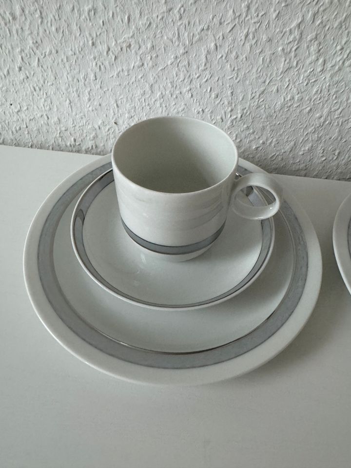 Rosenthal Duo Poetic Porzellan Platinrand Platin Kaffeegeschirr in Bremen