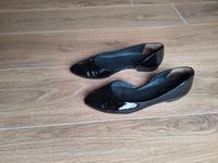 Paul Green Ballerina Schwarz Lackleder Cut out Gr. 40 UK 6,5 Neuw Nordrhein-Westfalen - Schwerte Vorschau