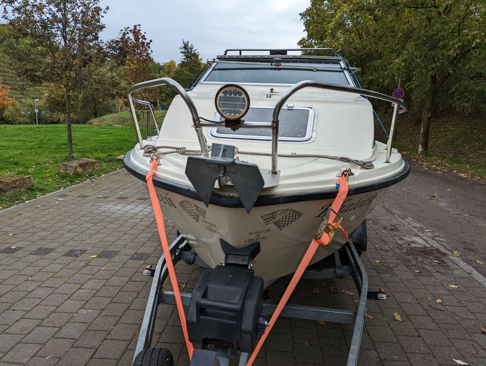 Sealine C1800 Motorboot mit passendem Trailer in Leingarten