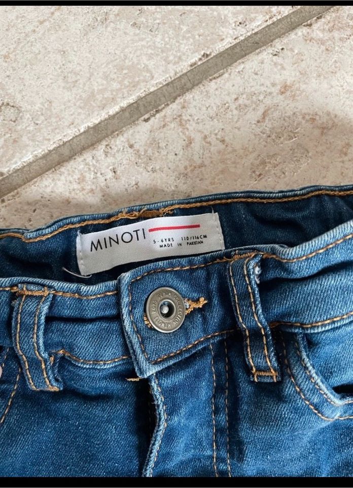 Kinder Jeans von Minoti Gr.110-116 in Buxtehude