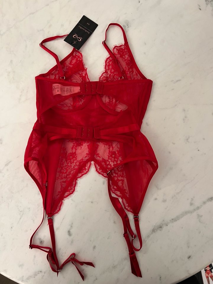 Hunkemöller Bustier Dessous rot 70C in Düsseldorf