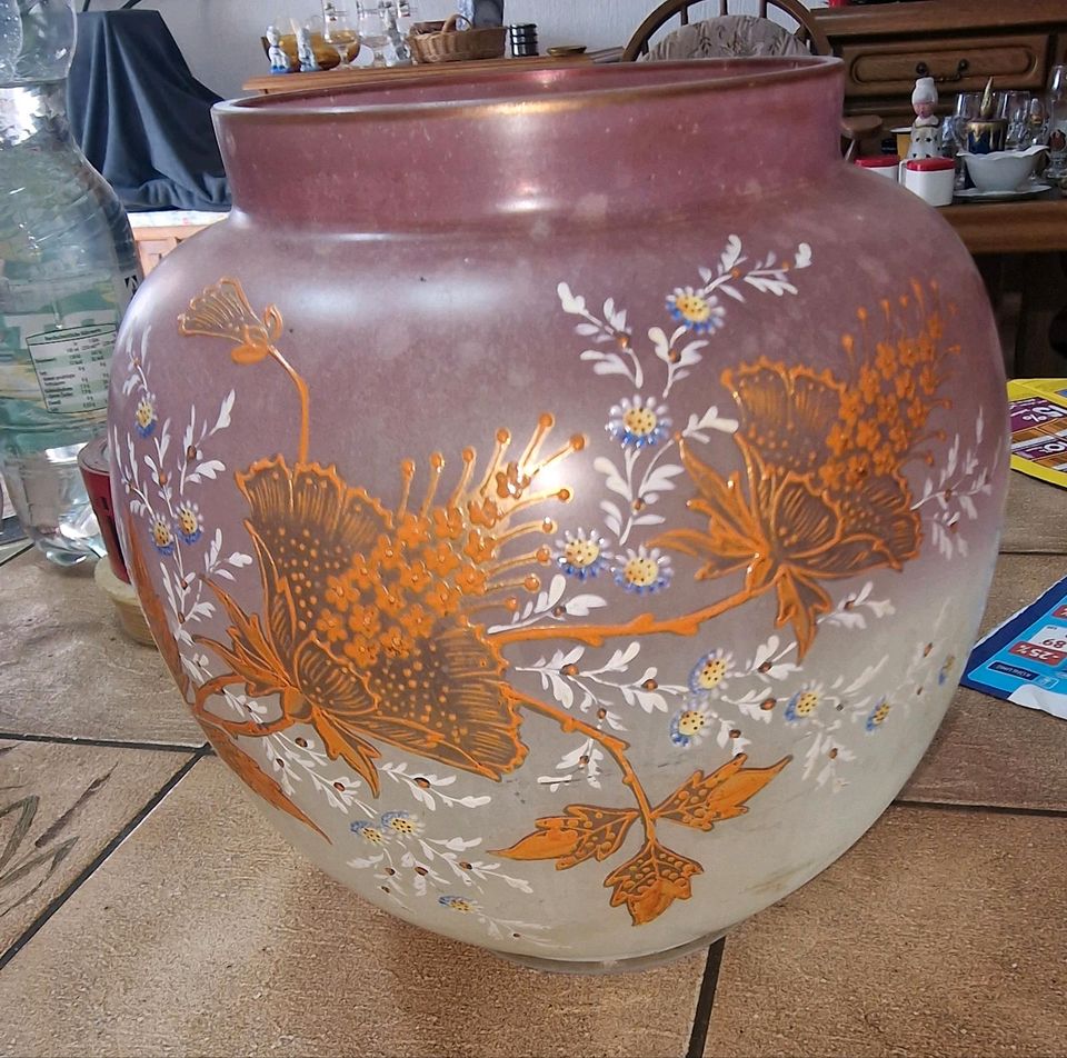 Antike Vase ( Handbemalt ) in Gelsenkirchen