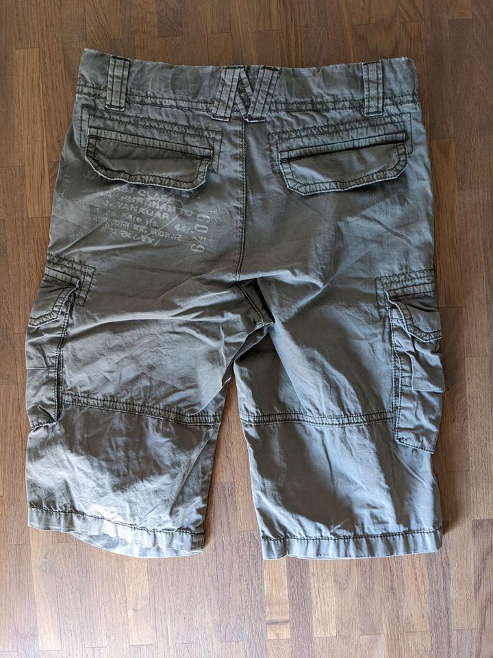 Napapijri Cargo Shorts kurze Hose Gr 116 122 khaki in Warendorf